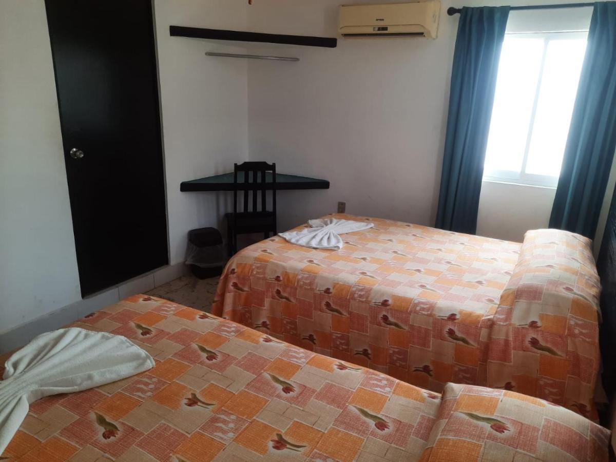 Hotel Acuario Catemaco Dış mekan fotoğraf
